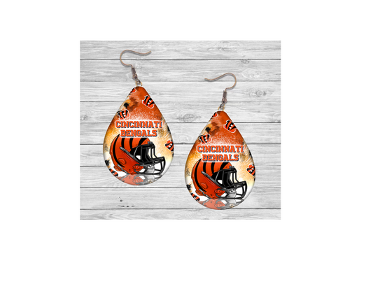 Cincinnati Bengals Earrings- Helmet